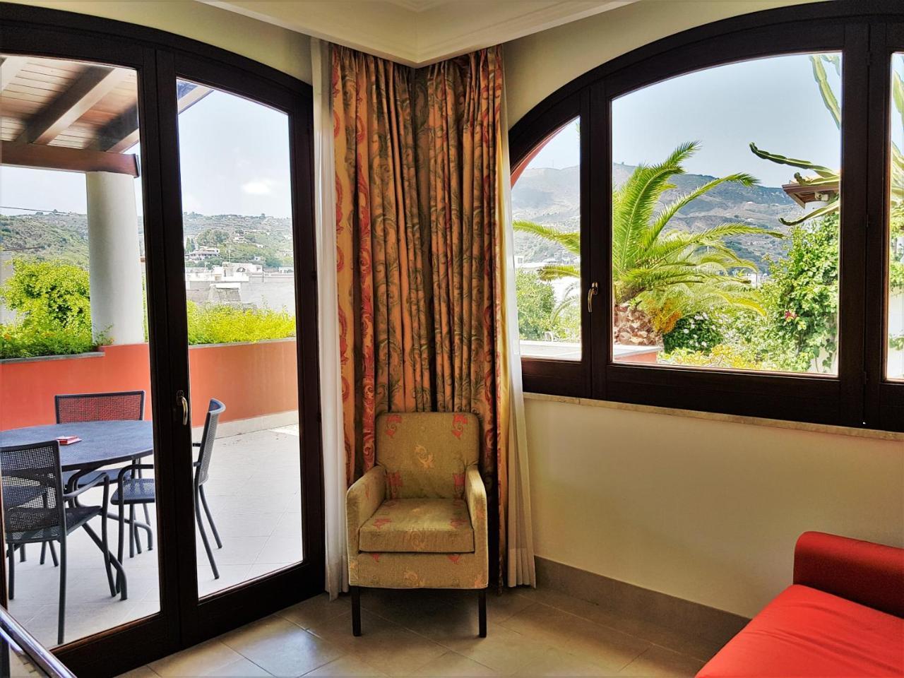 Arciduca Grand Hotel Lipari  Extérieur photo